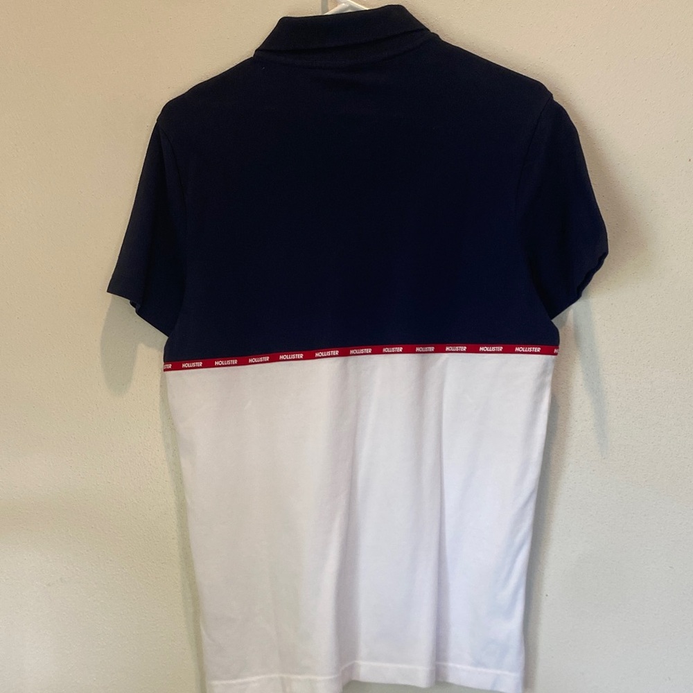 Hollister Men's Navy, White & Red Trim Block Polo - Men’s Medium - Picture 6 of 6